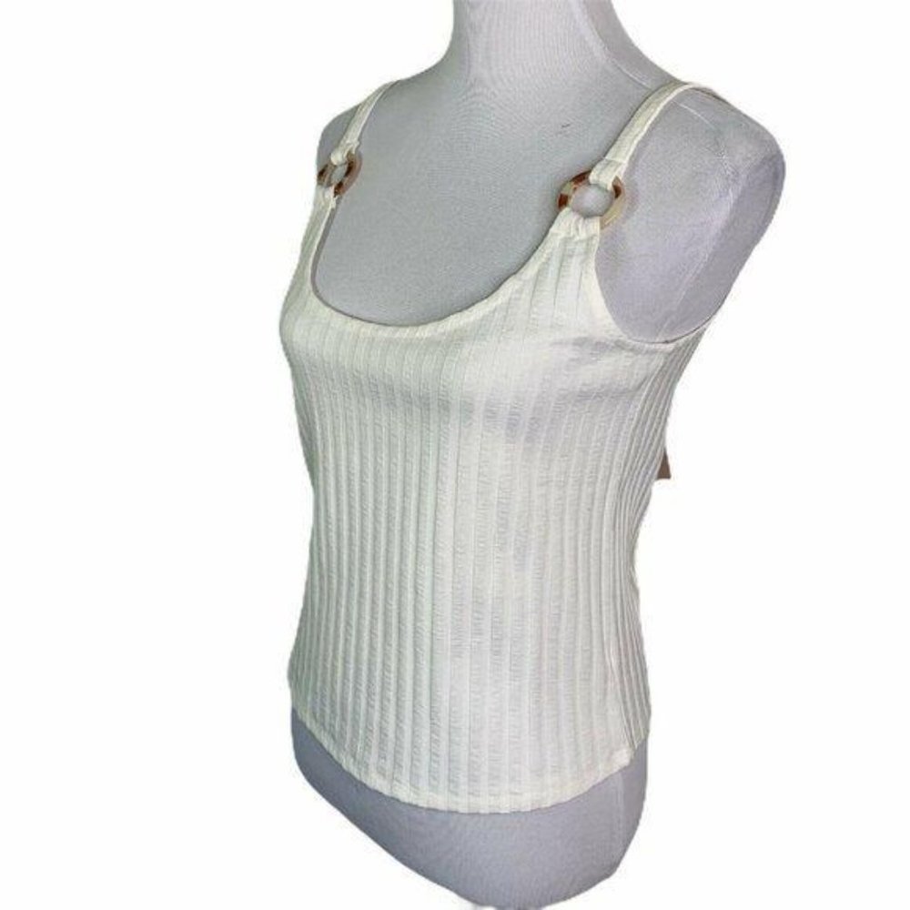 Evolutionary Ribbed Stretch Shell Loop Top - Picture 5 of 9